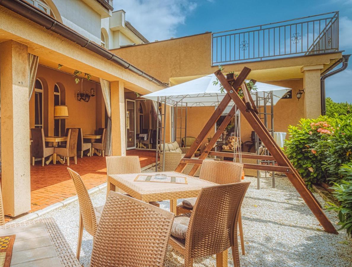 Vila Rococo Bělehrad Exteriér fotografie