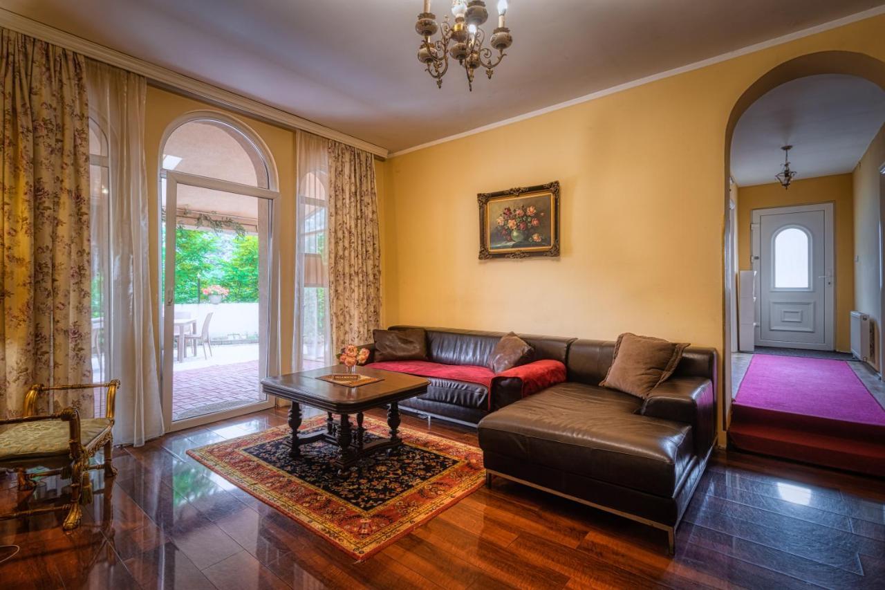 Vila Rococo Bělehrad Exteriér fotografie